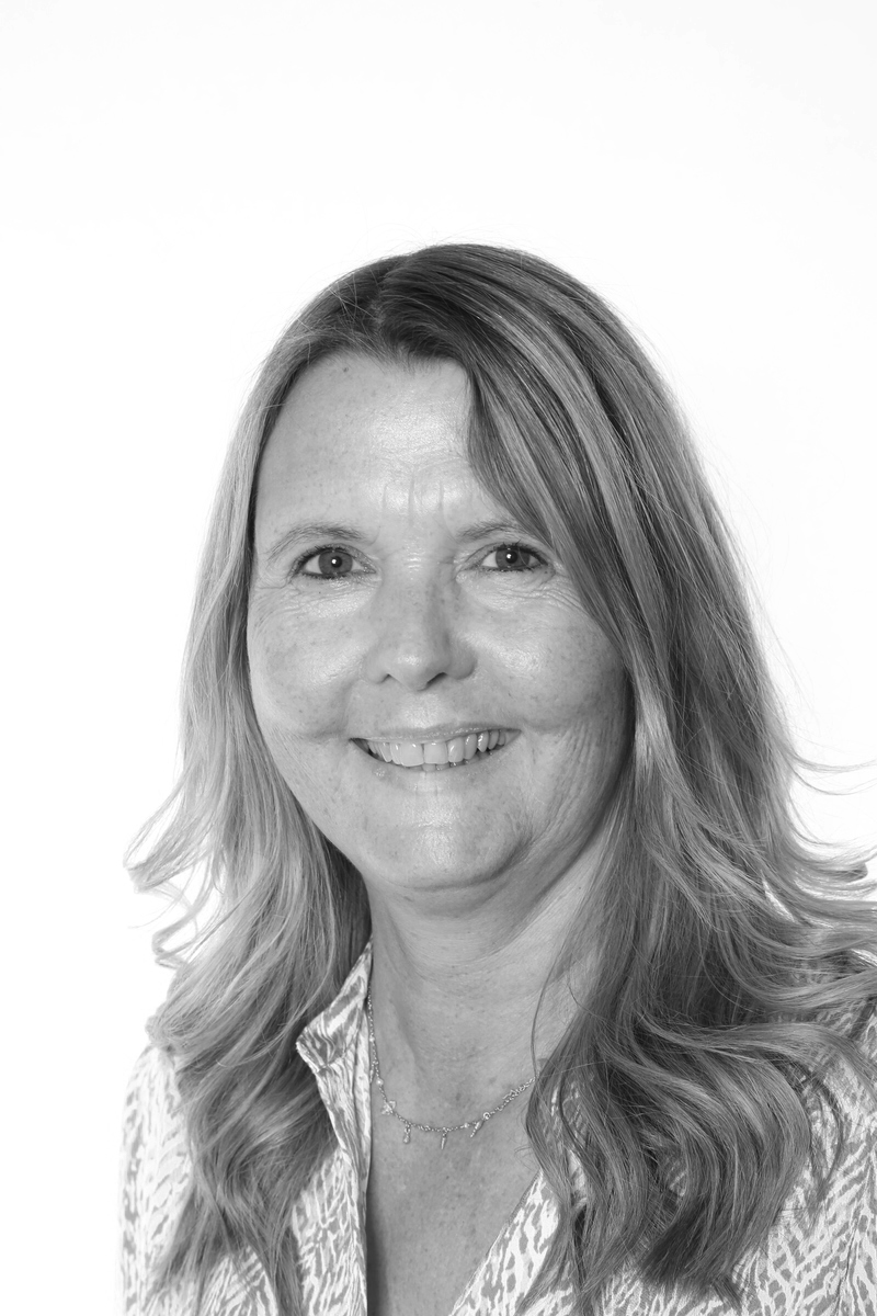 Helle Norlyk (HE)