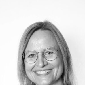 Mette Wøjcik Henriksen (MW)