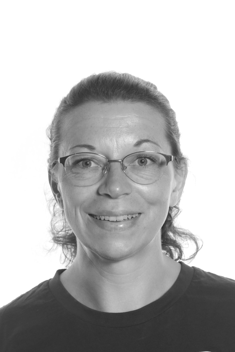 Désirée Pichueque Krog-Meyer (DES)
