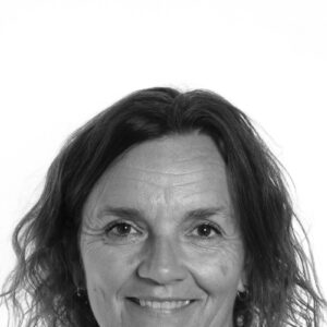 Helle Bøttzau (HB)
