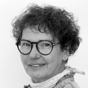 Connie Lund (CL)