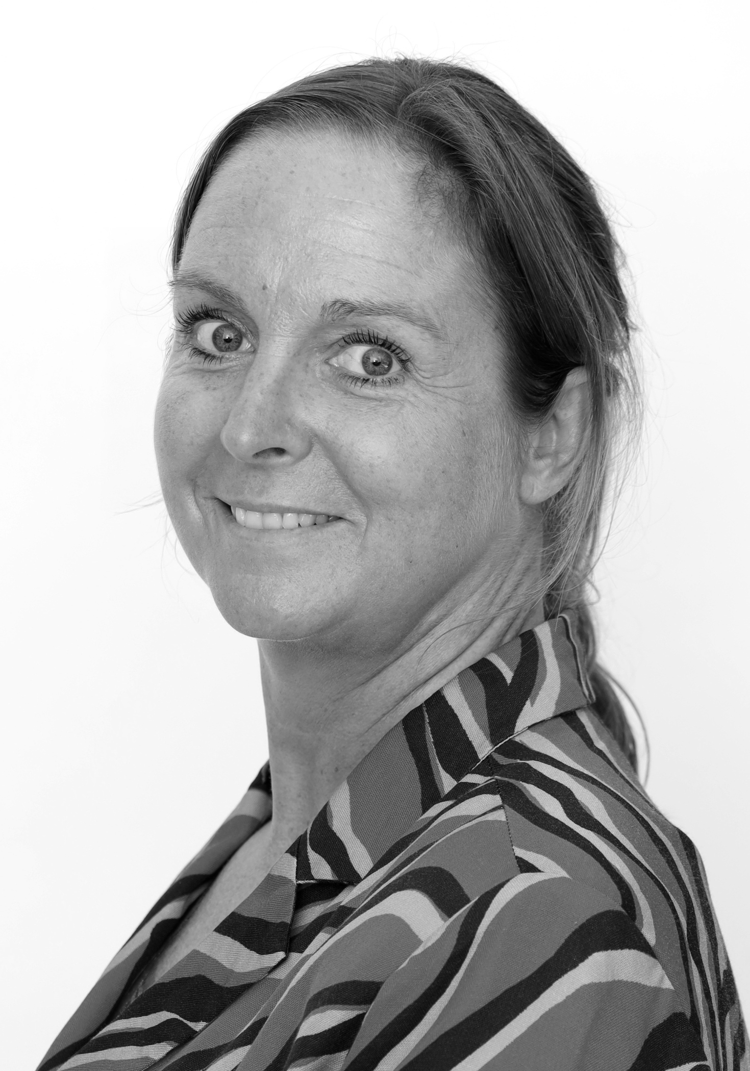 Anne Juhl (AJ)