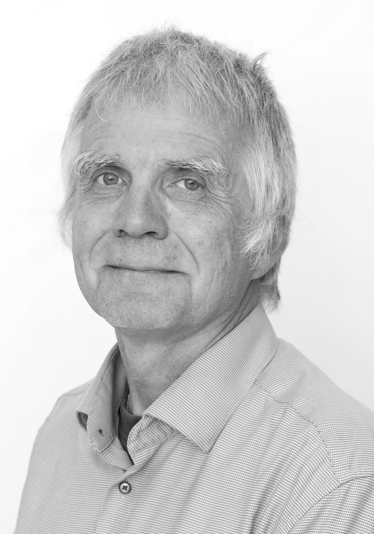 Henrik Høegh (HH)