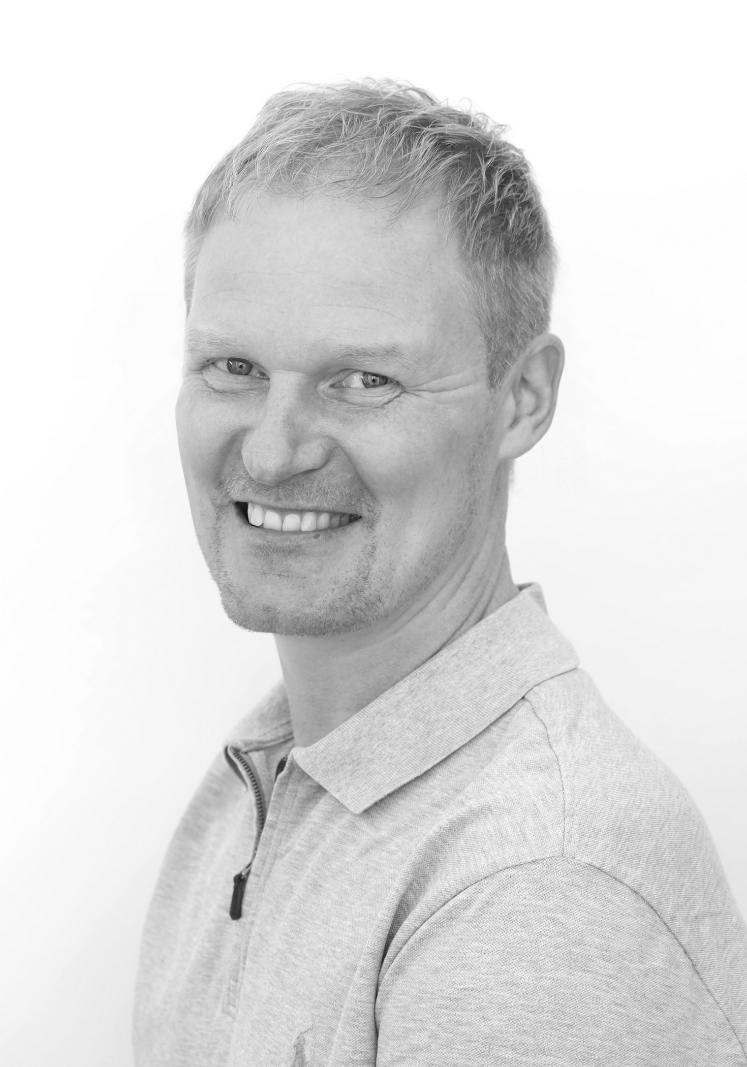 Lasse Enok Bærentsen (LEB)