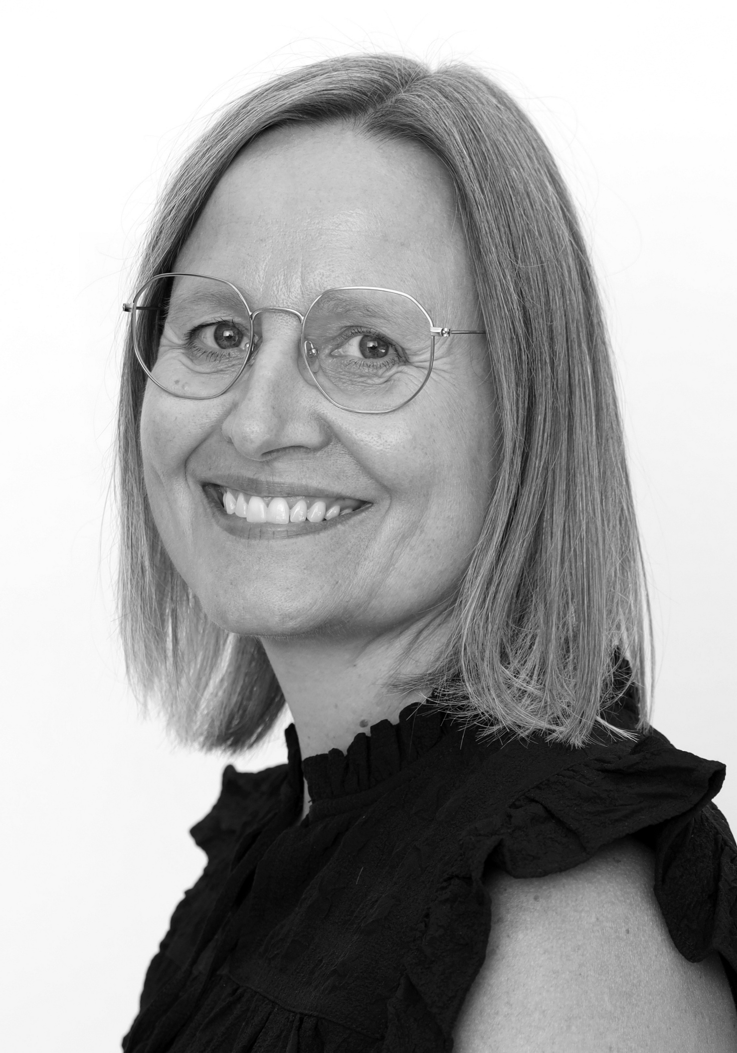 Mette Wøjcik Henriksen (MW)