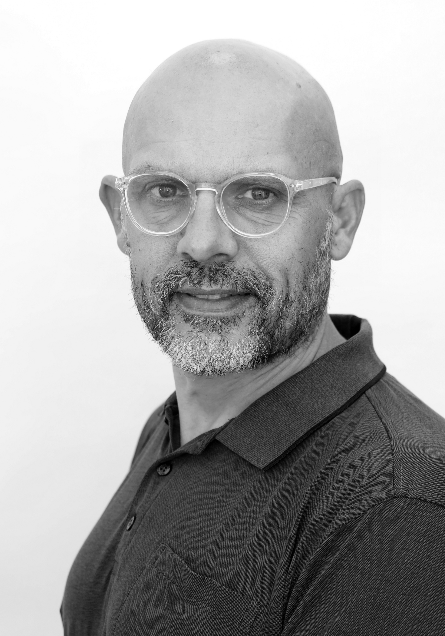Mikael Zoega (MZ)