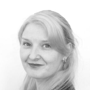 Theresa Møller Nielsen (TN)